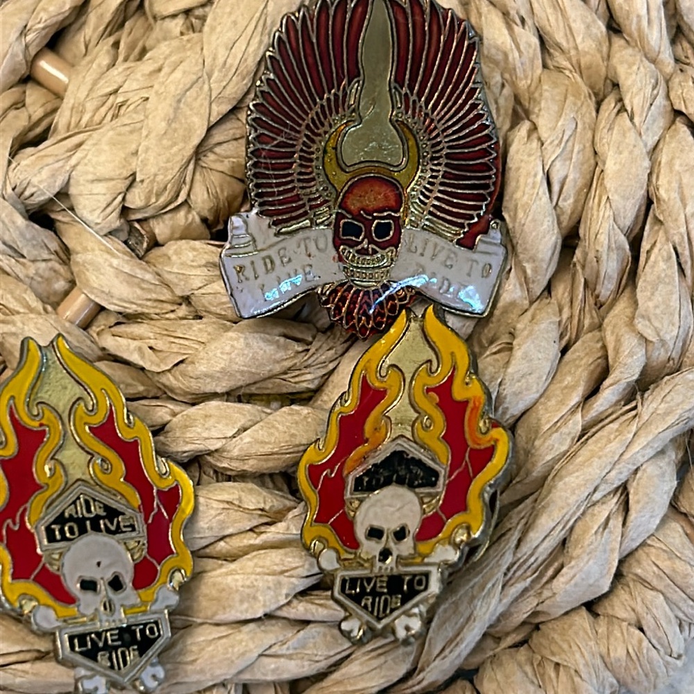 Set of three Live to ride. Ride to Live pins
